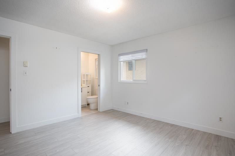 1564 Hope Road North Vancouver, BC - 15