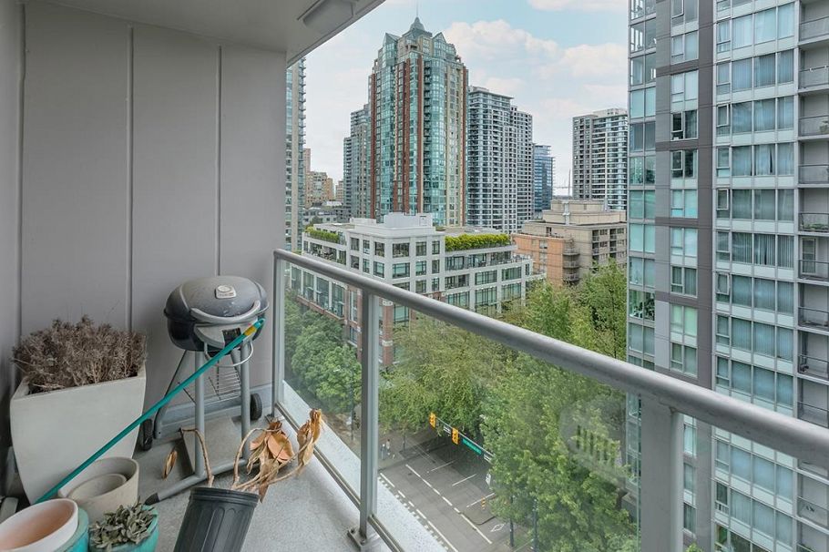1105 1001 Richards Street Vancouver, BC - 10