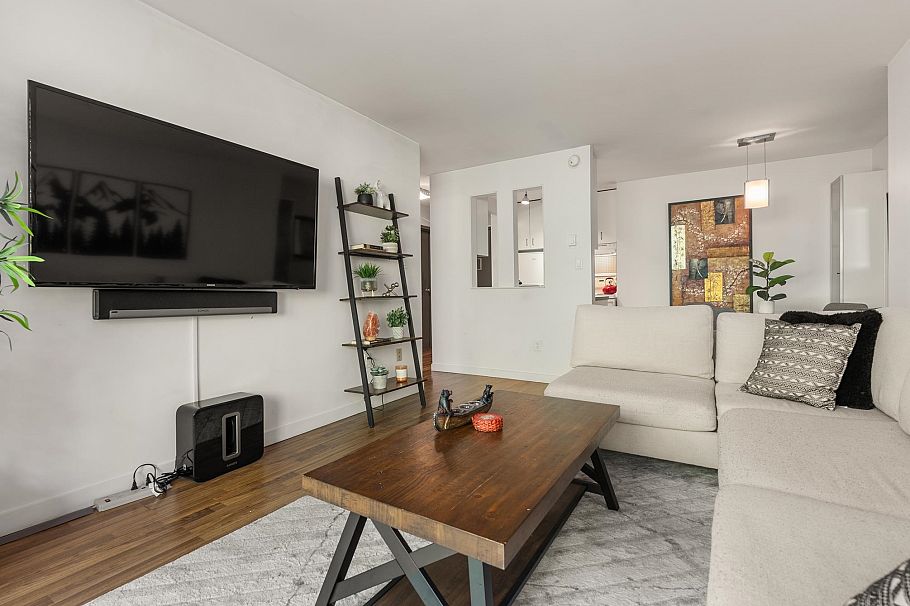 206 2234 Prince Albert Street Vancouver, BC - 5