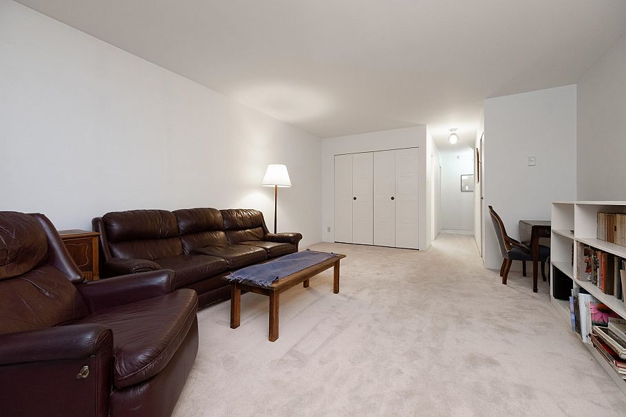 4083 Parkway Drive Vancouver, BC - 29