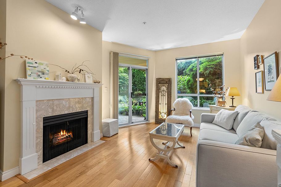 212 360 E 36th Avenue Vancouver, BC - 2