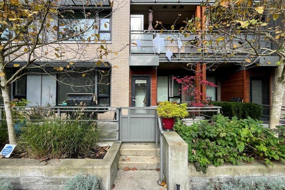 111 3163 Riverwalk Avenue Vancouver, BC - 1