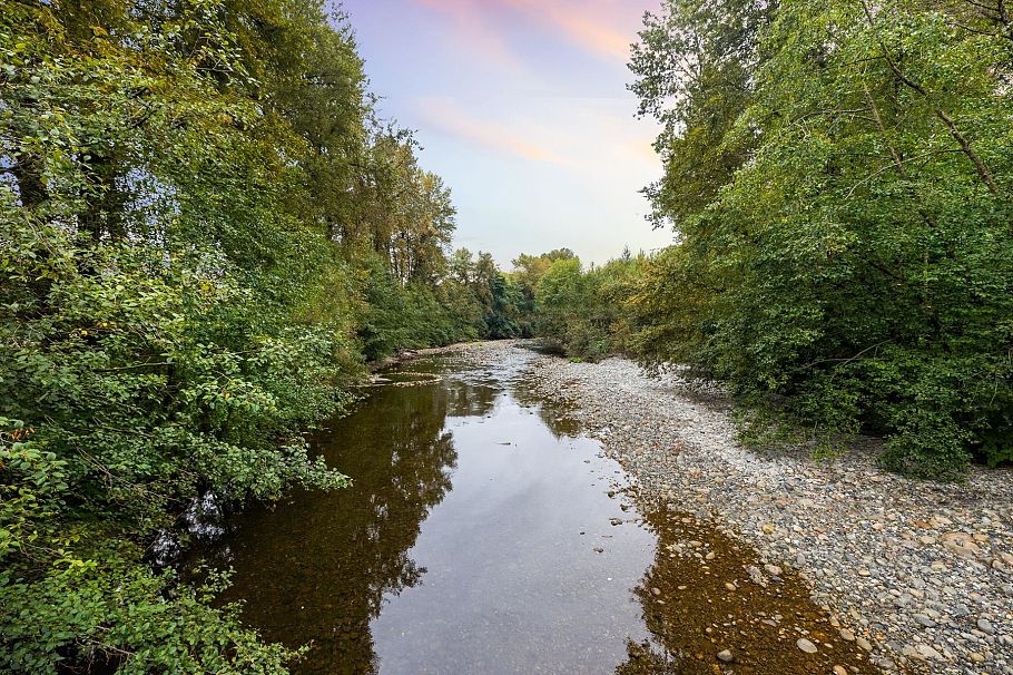 502 1401 Hunter Street North Vancouver, BC - 23