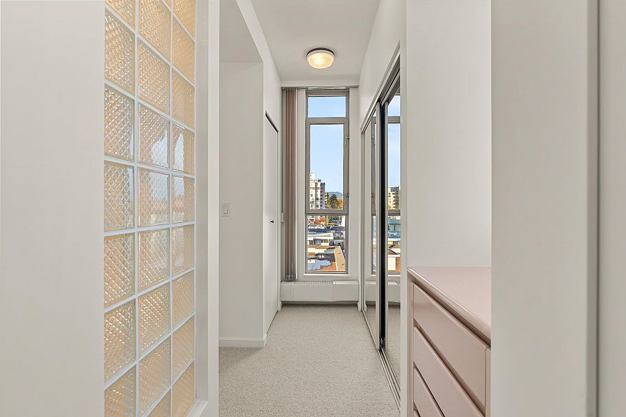 701 5850 Balsam Street Vancouver, BC - 31