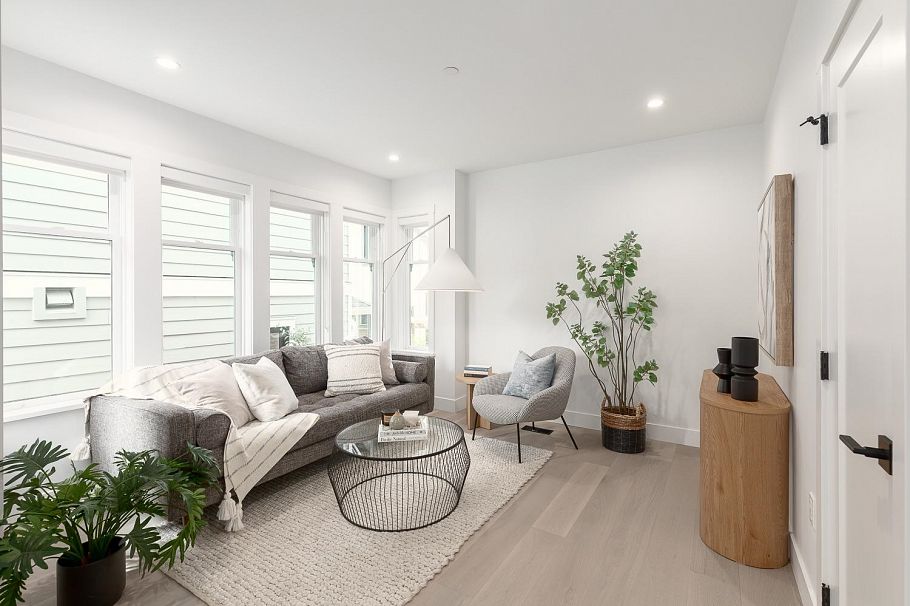 1967 Napier Street Vancouver, BC - 8