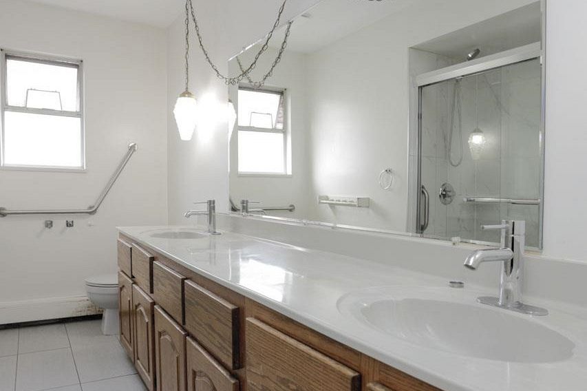 448 E 59th Avenue Vancouver, BC - 21