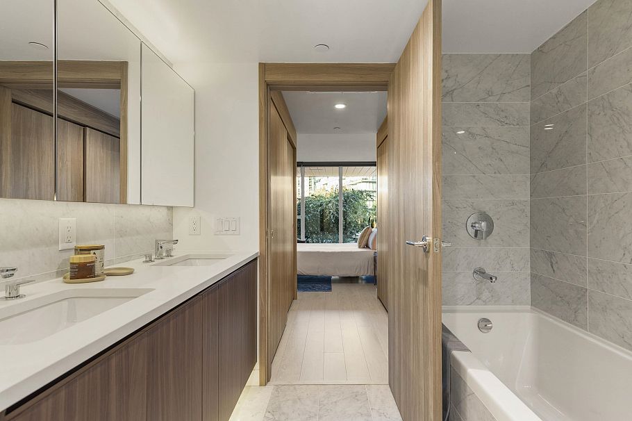 1755 Columbia Street Vancouver, BC - 23