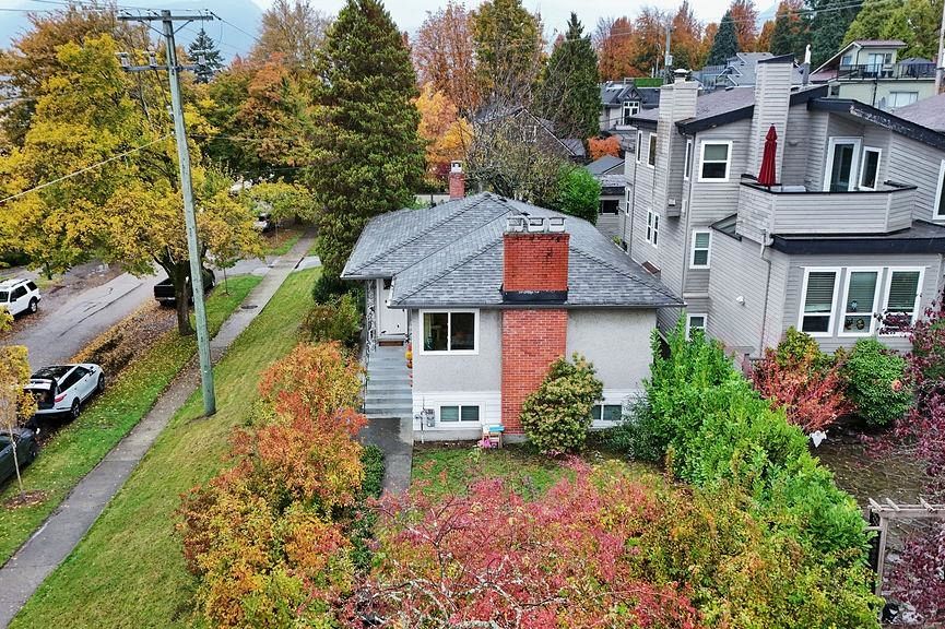 3605 Oxford Street Vancouver, BC - 6