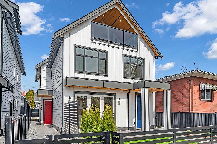 2371 Adanac Street Vancouver, BC - 26