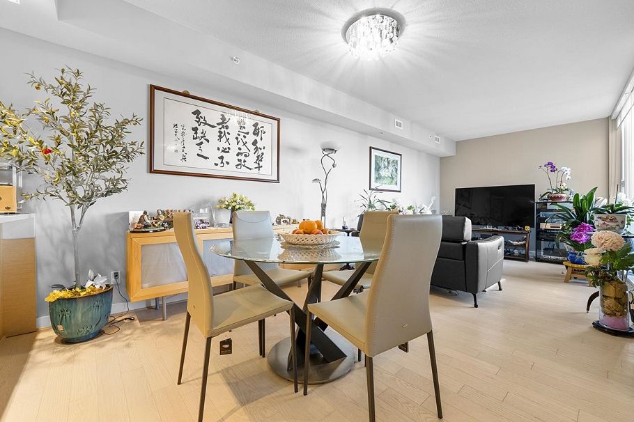 305 505 W 30th Avenue Vancouver, BC - 10