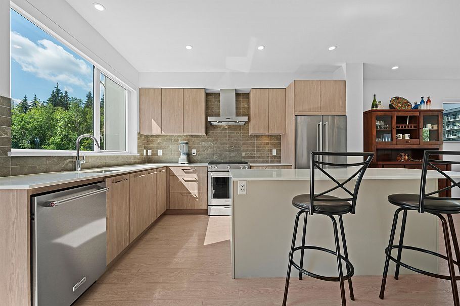 54 3597 Malsum Drive North Vancouver, BC - 7