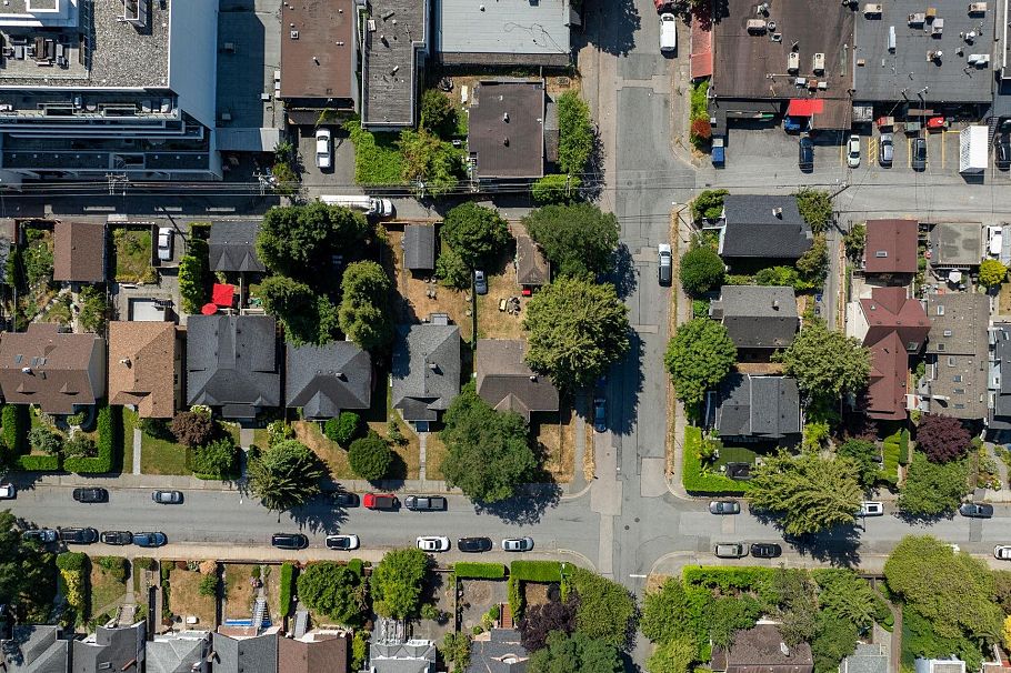 3192 W 8th Avenue Vancouver, BC - 28