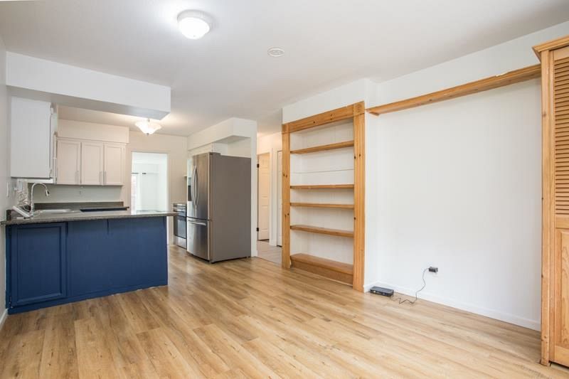 1564 Hope Road North Vancouver, BC - 8