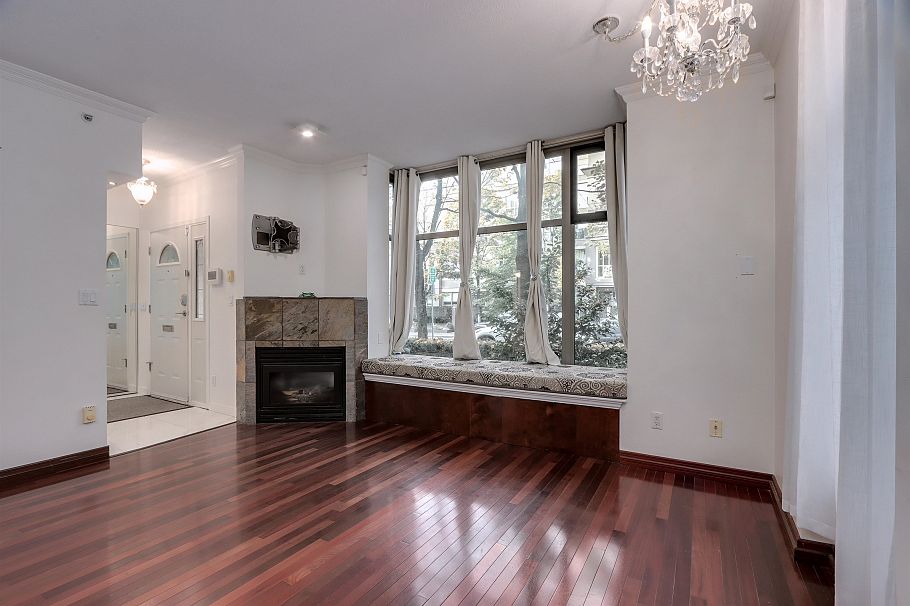 936 Richards Street Vancouver, BC - 4