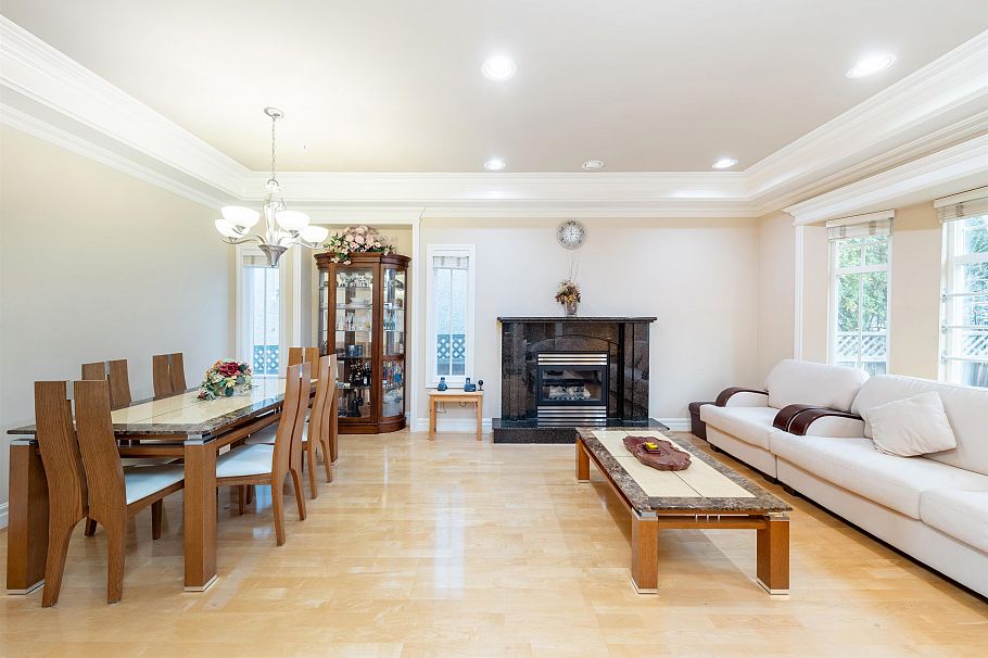 260 W 63rd Avenue Vancouver, BC - 4