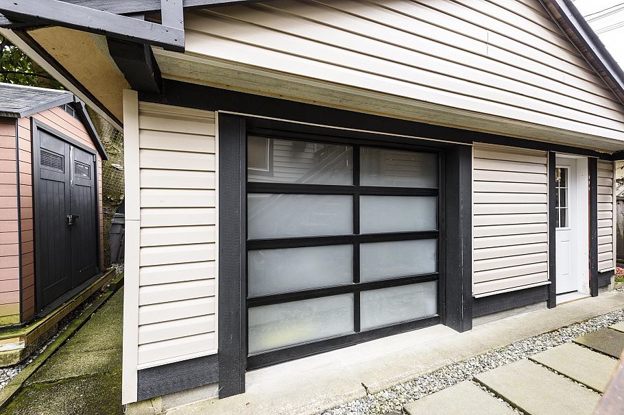 3528 Franklin Street Vancouver, BC - 35