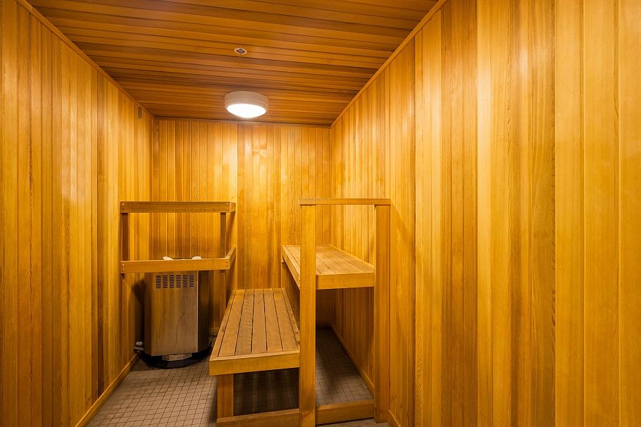 502 1401 Hunter Street North Vancouver, BC - 20