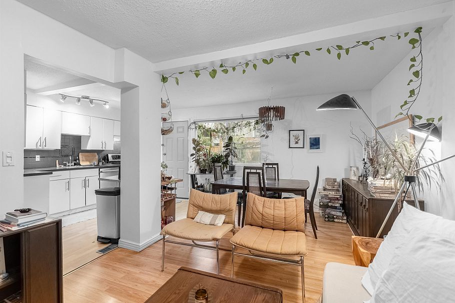 610 Salsbury Drive Vancouver, BC - 5