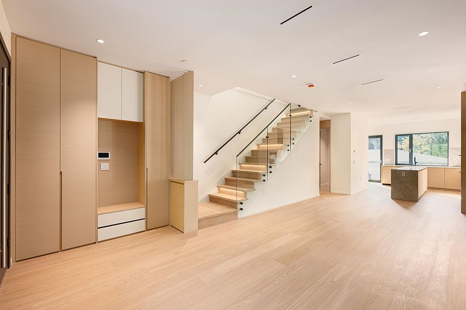 4475 Wallace Street Vancouver, BC - 8