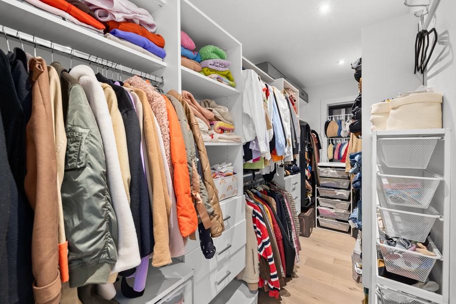 3363 W 15th Avenue Vancouver, BC - 25