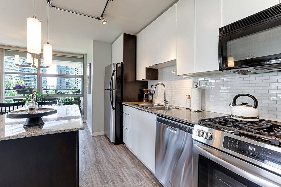 603 989 Beatty Street Vancouver, BC - 4