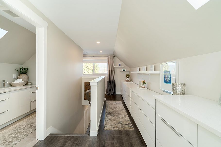 2267 Napier Street Vancouver, BC - 20