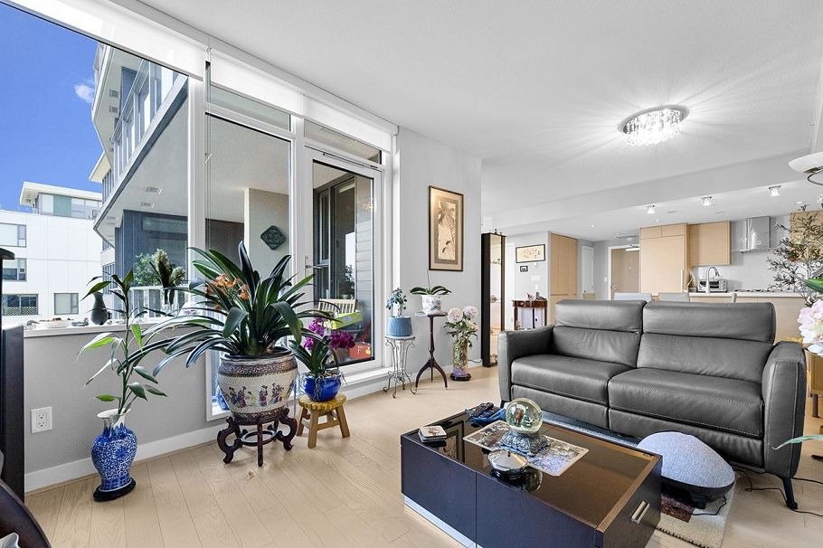 305 505 W 30th Avenue Vancouver, BC - 13