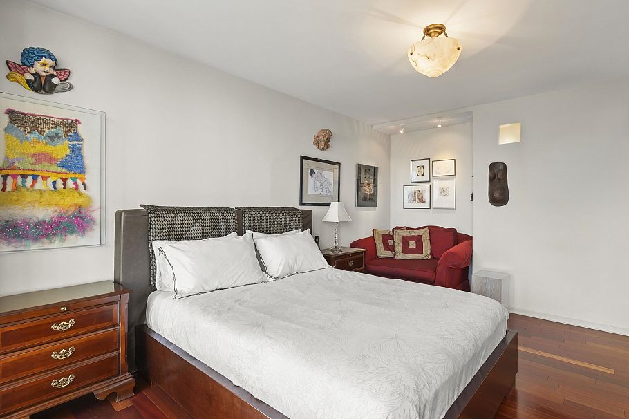 402 1575 Beach Avenue Vancouver, BC - 24