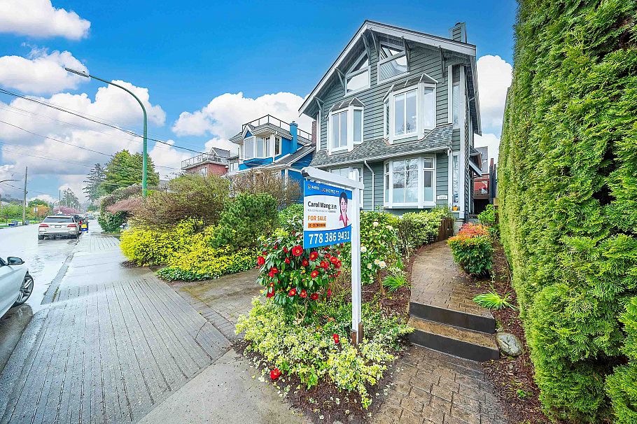 3458 Point Grey Road Vancouver, BC - 37