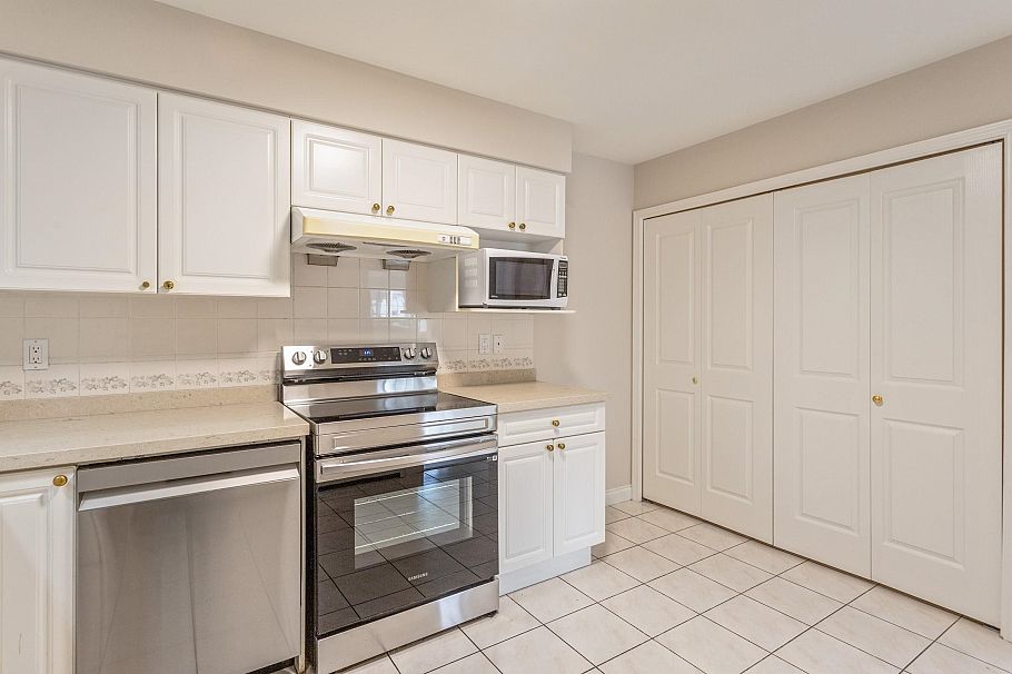 8322 Shaughnessy Street Vancouver, BC - 10