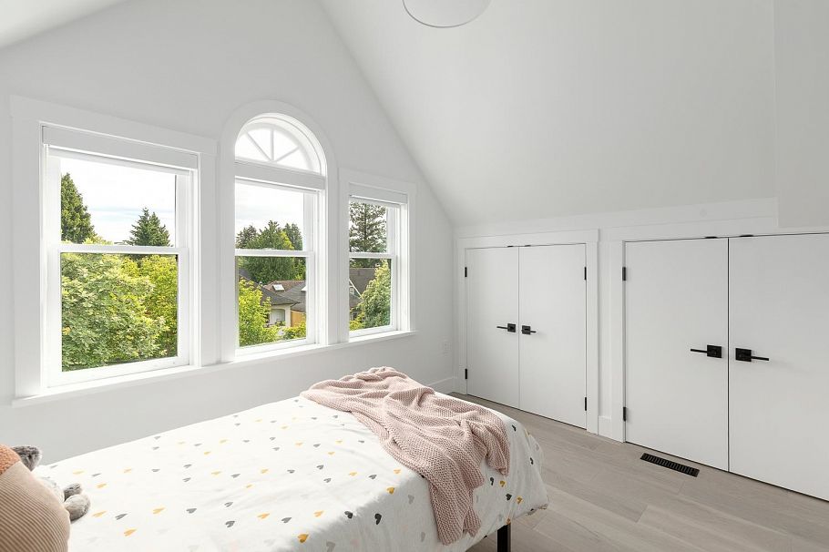 1967 Napier Street Vancouver, BC - 18