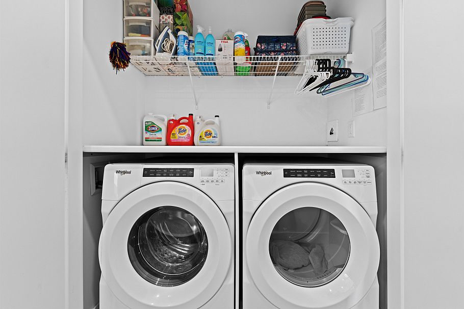 54 3597 Malsum Drive North Vancouver, BC - 23