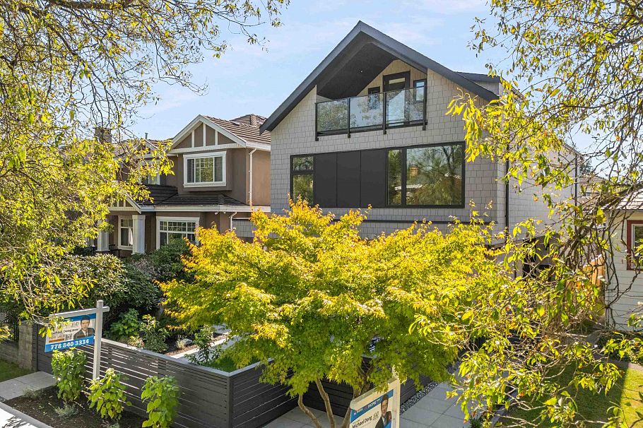 1 2750 W 19th Avenue Vancouver, BC - 33