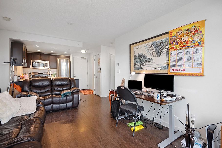 302 4818 Eldorado Mews Vancouver, BC - 4