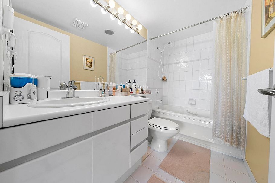 1106 1327 E Keith Road North Vancouver, BC - 21