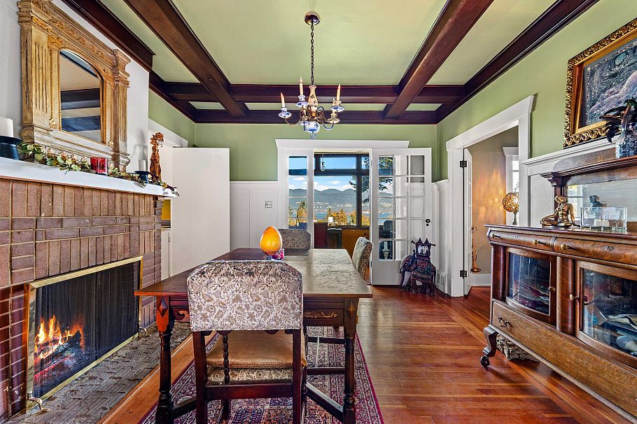 4523 W 1st Avenue Vancouver, BC - 13