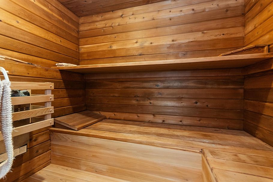 3772 Dollarton Highway North Vancouver, BC - 30