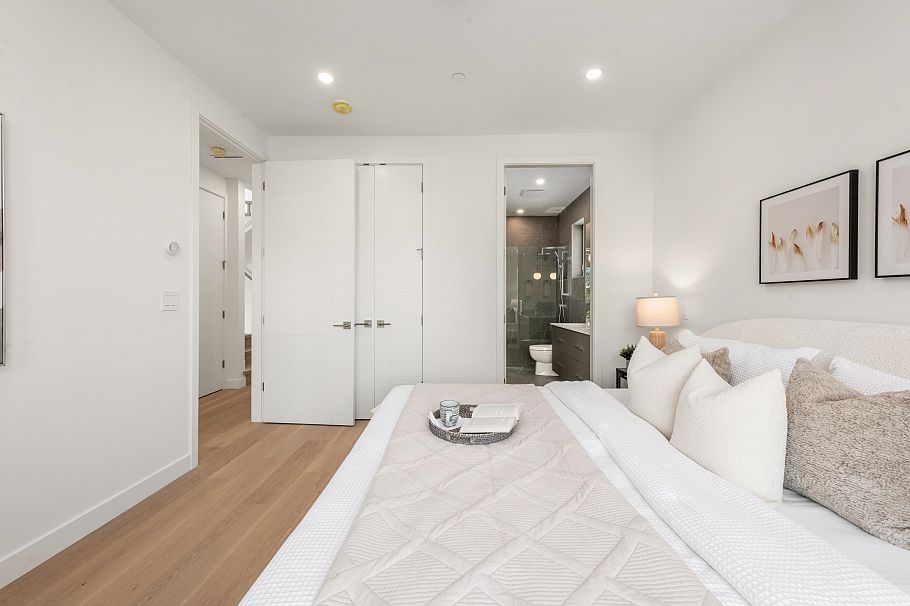 1 2750 W 19th Avenue Vancouver, BC - 21