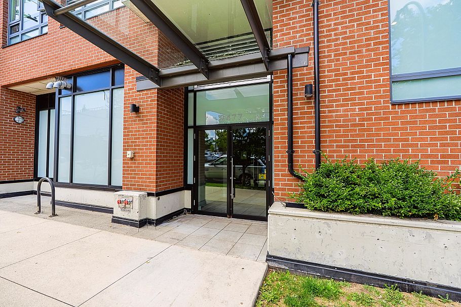 305 2477 Carolina Street Vancouver, BC - 23
