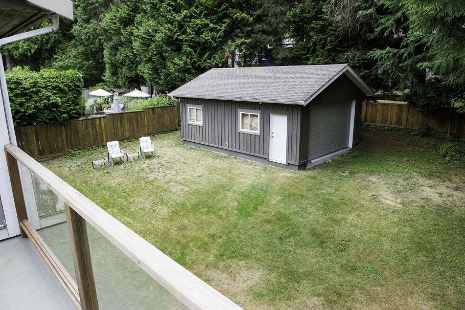 2100 Whitman Avenue North Vancouver, BC - 24