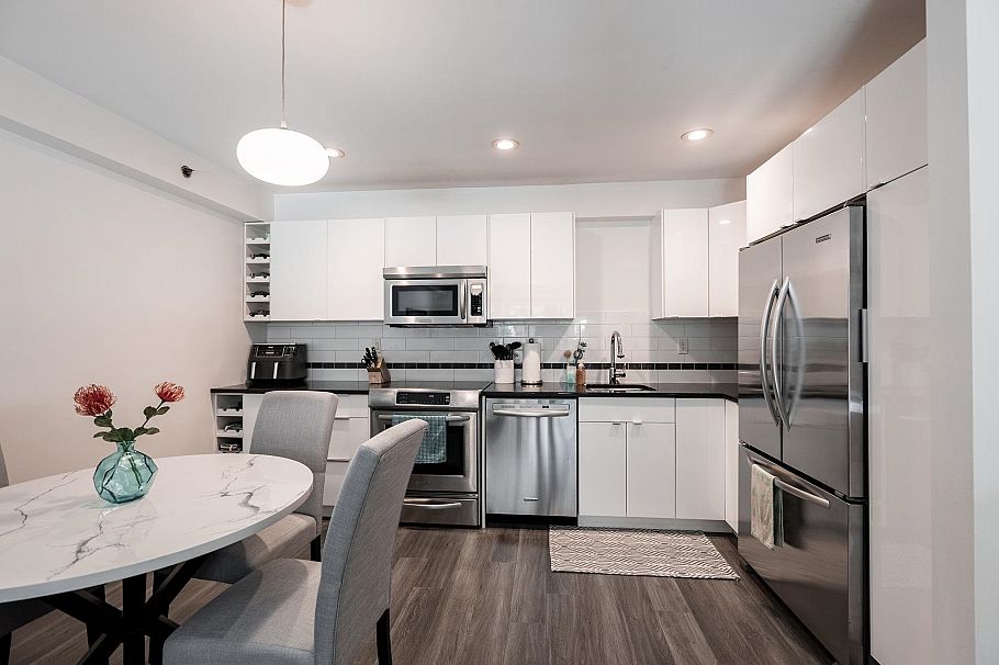 106 825 E 7th Avenue Vancouver, BC - 10