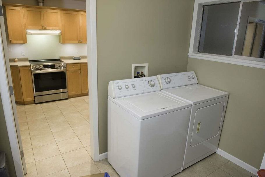 2100 Whitman Avenue North Vancouver, BC - 32