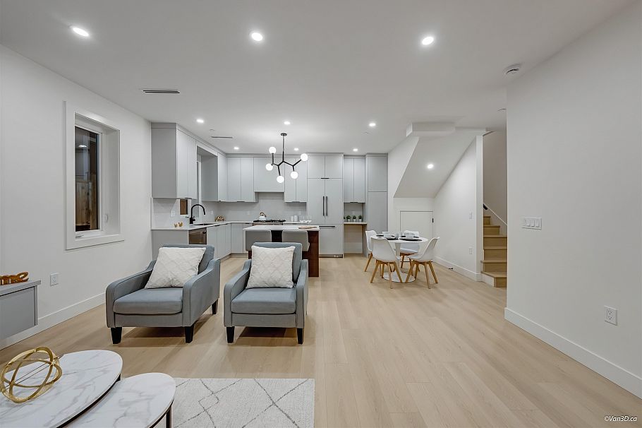 1 6730 Heather Street Vancouver, BC - 5