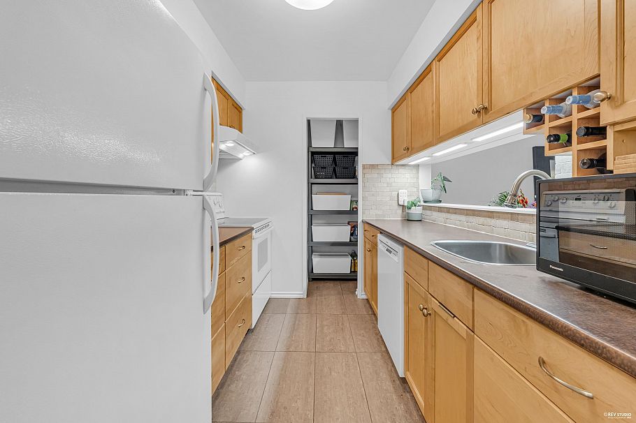 1854 Purcell Way North Vancouver, BC - 13