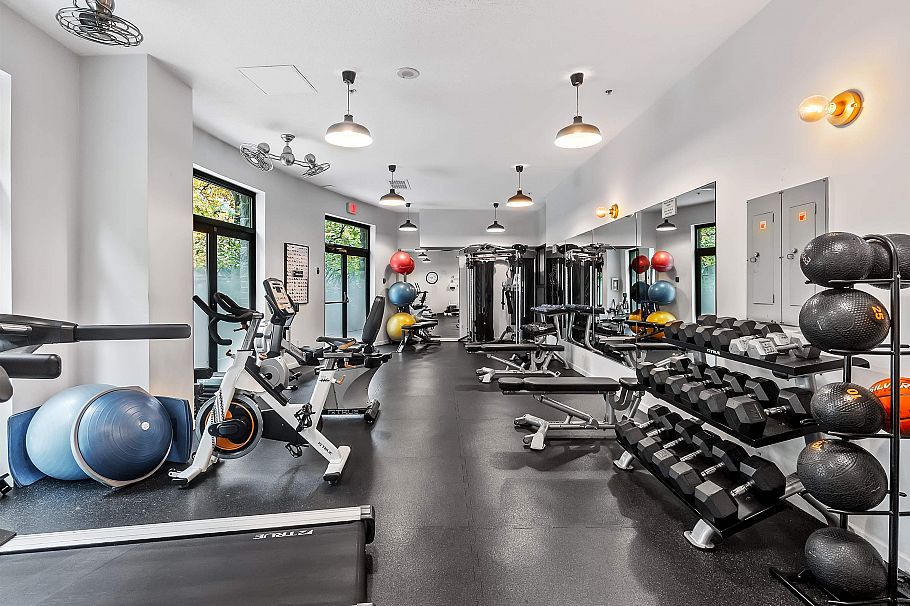 404 1159 Main Street Vancouver, BC - 12