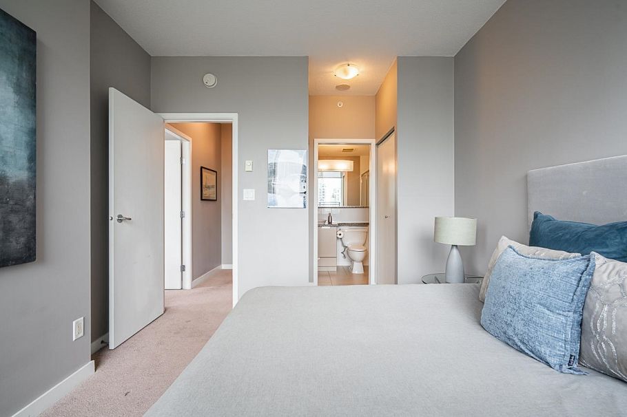 PH3 1082 Seymour Street Vancouver, BC - 22