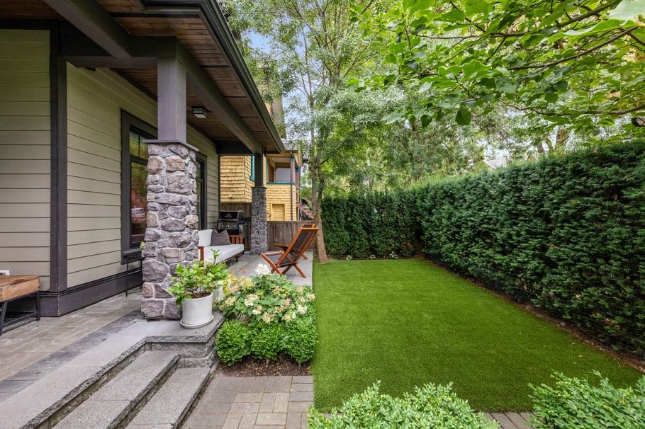 1923 Grant Street Vancouver, BC - 21