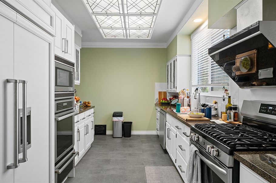 5550 Cypress Street Vancouver, BC - 11