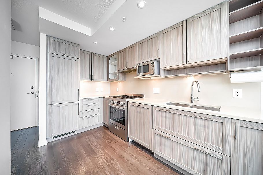 1703 5515 Boundary Road Vancouver, BC - 5