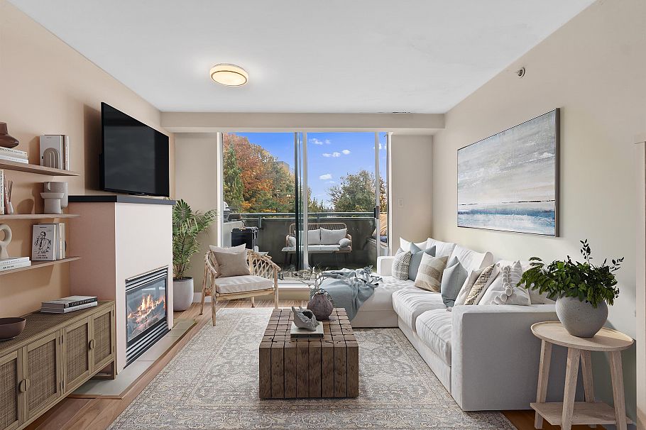 404 1159 Main Street Vancouver, BC - 1